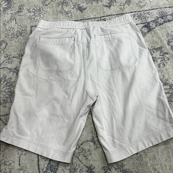 Athleta Cream Farrallon Bermuda Shorts - Picture 3 of 3